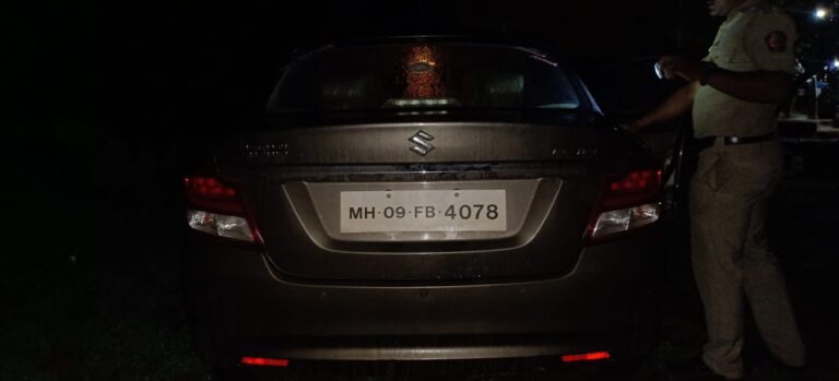 कारमध्ये लाखोंची रोकड कशासाठी..?
